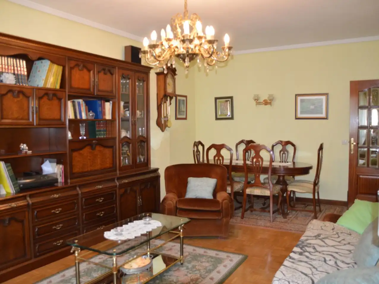 Comedor de Piso en venta en Vitoria - Gasteiz con Terraza y Balcón