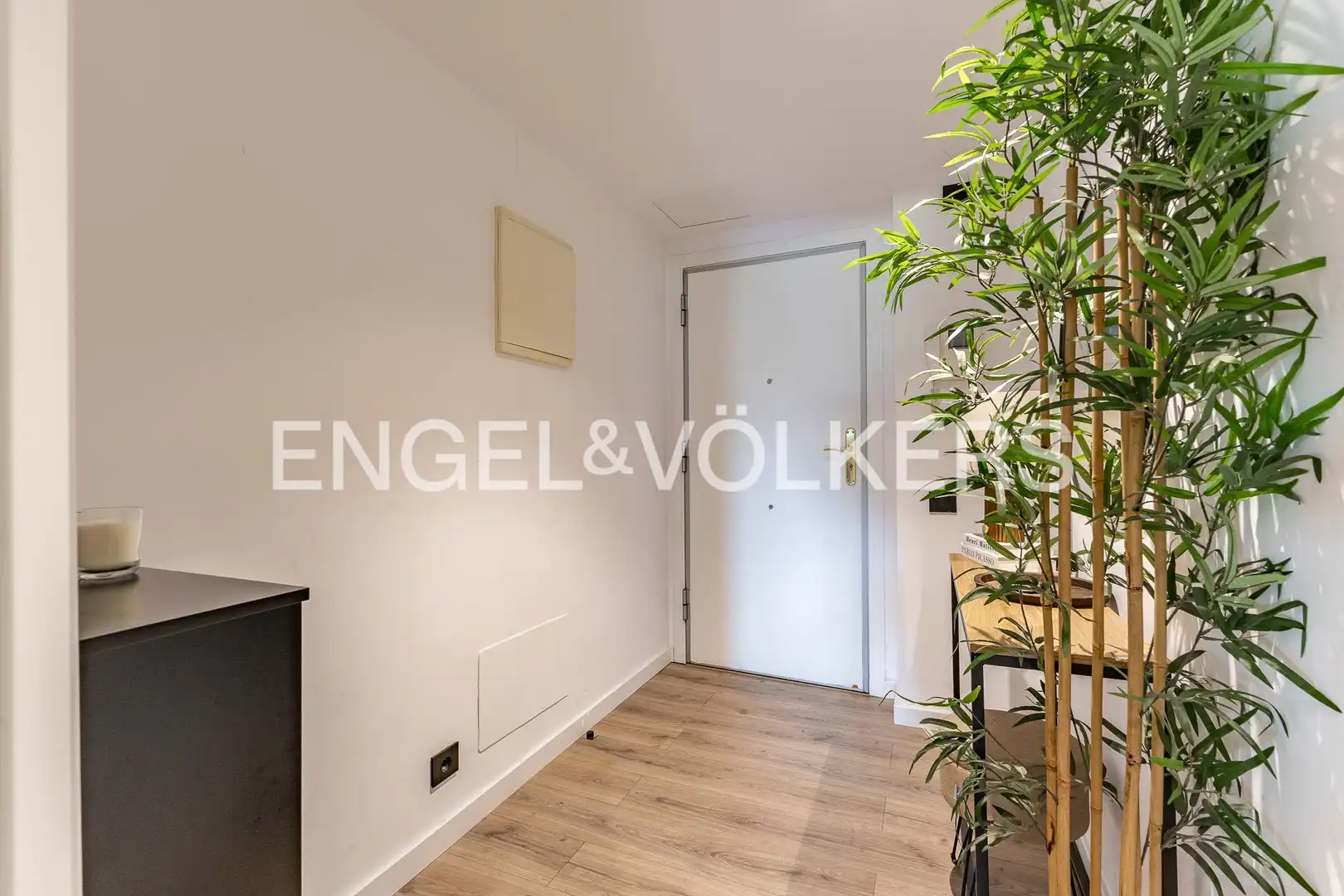 Flat for sale in Sabadell  with Air Conditioner, Heating and Parquet flooring