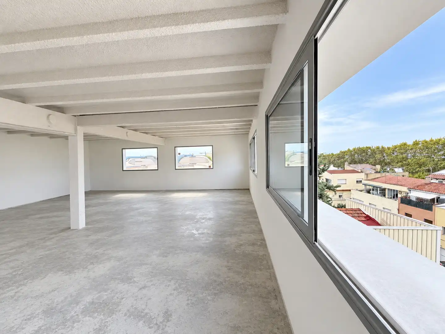 Loft amb ascensor en venda a Riera de Targa 63