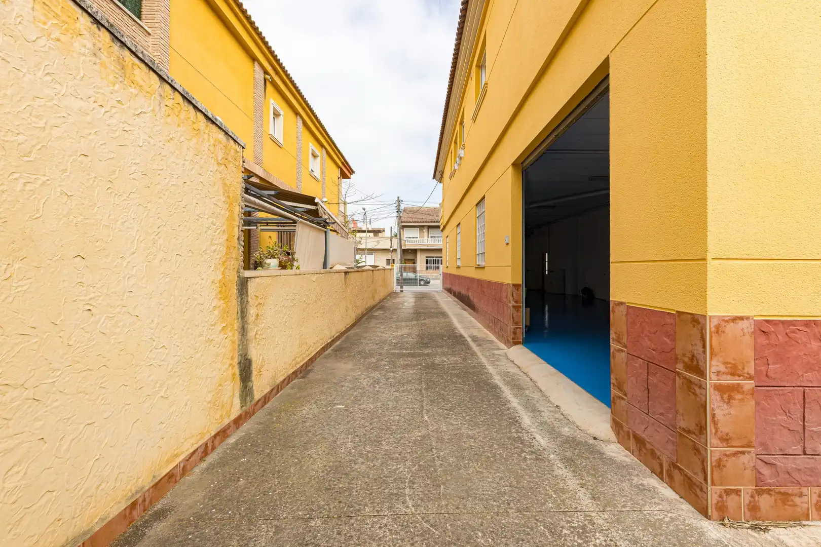 Vista exterior de Casa adosada en venta en Murcia con Aire acondicionado, Terraza y Trastero
