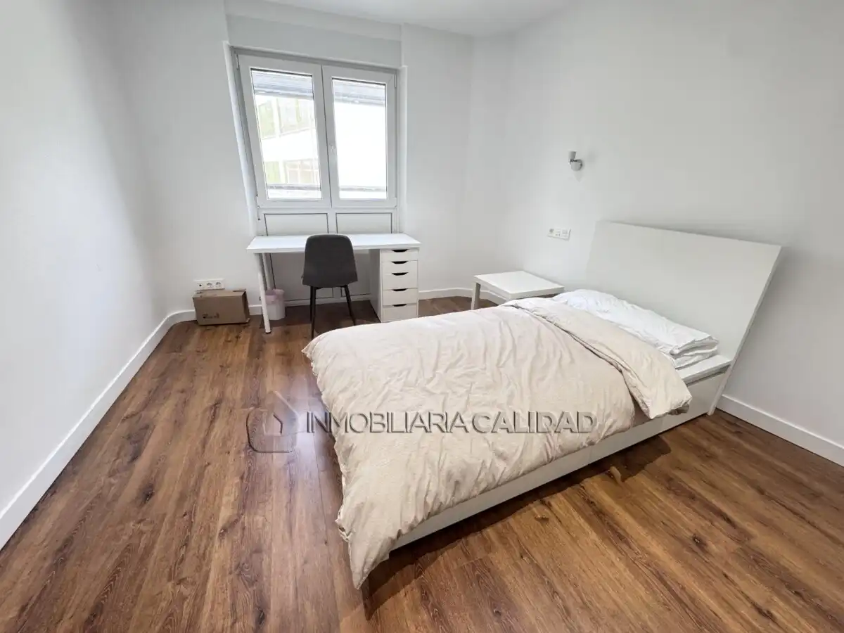 Bedroom of Flat for rent in Burgos  with Heating and Terrace