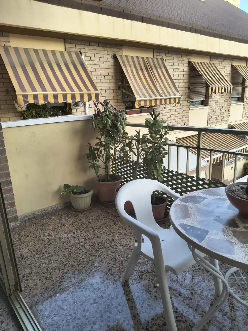 Pis de lloguer a Carrer Pardo Gimeno, 73, Babel