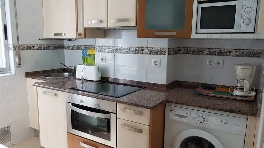 Flat for rent in Avenida Pedro San Martín, 22, Cuatro Caminos