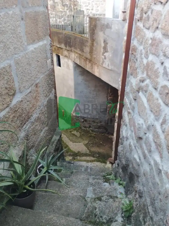 Casa o xalet en venda en Ourense Capital  amb Jardí privat i Terrassa
