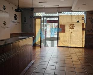 Local de lloguer a Av Santiago, Ventiun