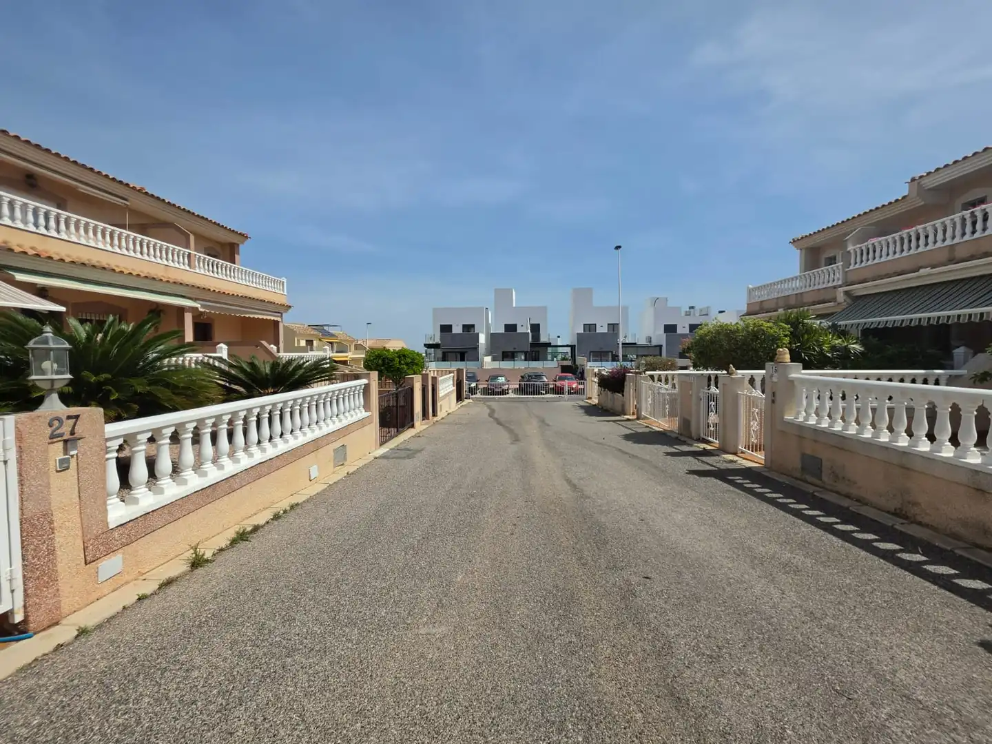Vista exterior de Casa o chalet en venta en Torrevieja con Amueblado