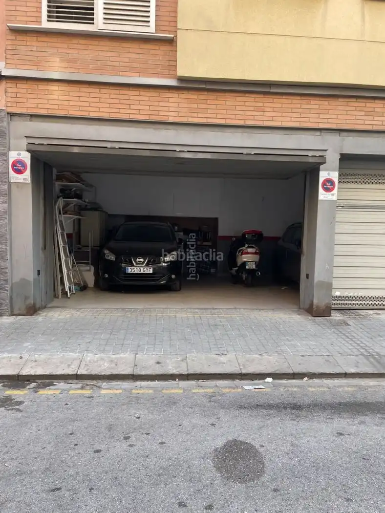 Einzelparkplatz zur Miete in Carrer de Rius i Taulet 27