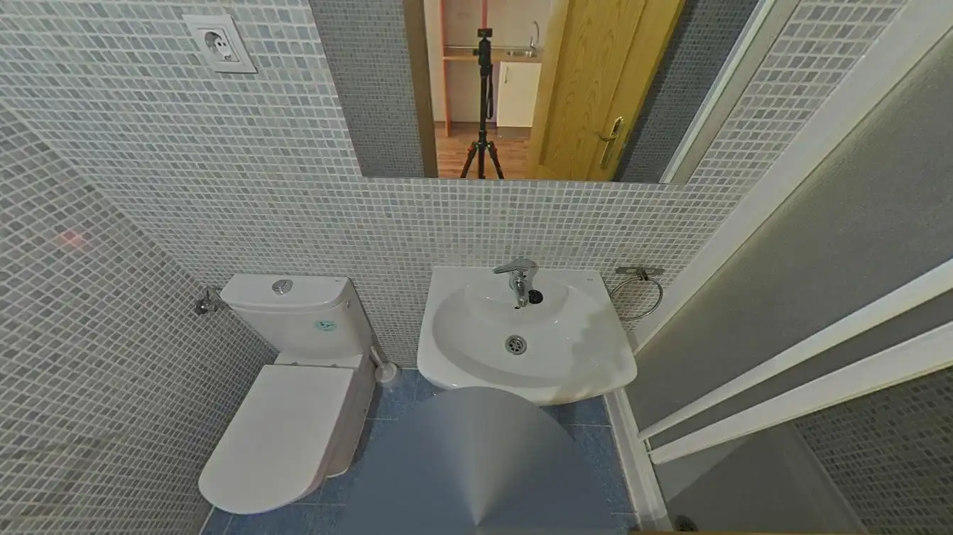 Bathroom of Study for sale in Madrid  with Parquet flooring