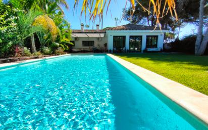 Swimming pool of House or chalet for sale in El Puerto de Santa María  with Air Conditioner, Terrace and Swimming Pool