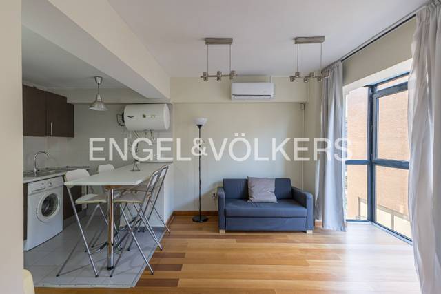 Piso en Alquiler en Calle de Martínez en Berruguete