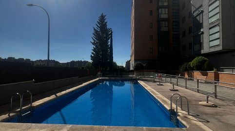 Foto 3 de Piso de alquiler en Calle de Adriano de Utrecht, Sanchinarro, Madrid Capital