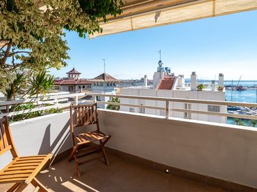 Apartament amb ascensor en venda a Ponent