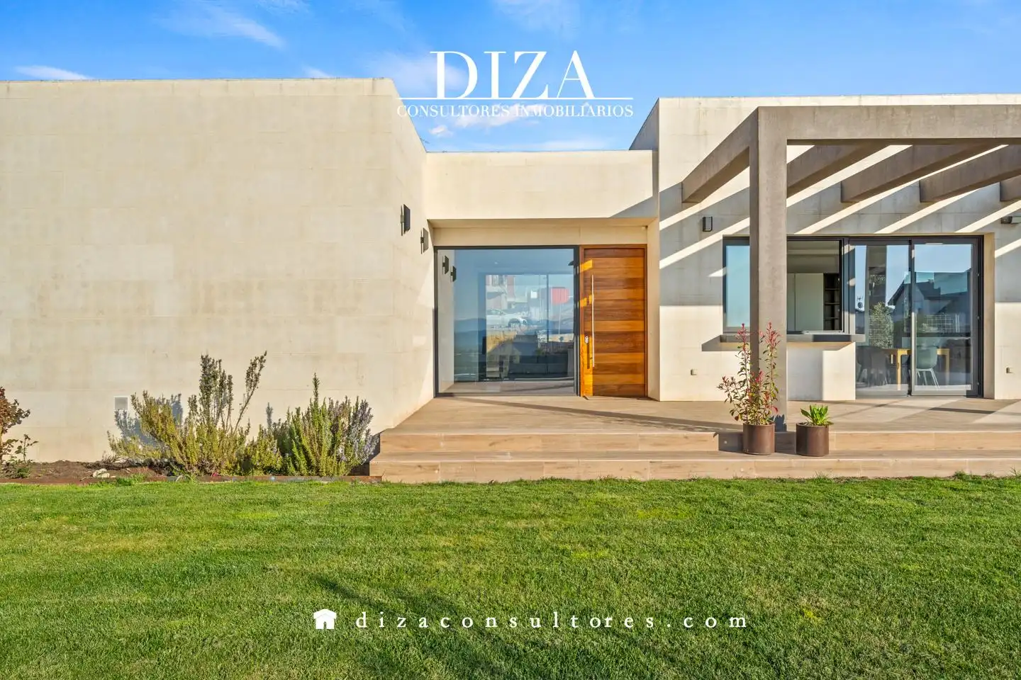 Exterior view of Houses for rent in Majadahonda  with Air Conditioner, Heating and Private garden