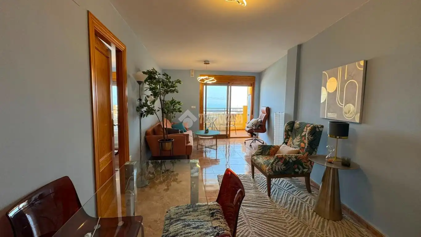 Sala de estar de Piso en venta en Polopos con Aire acondicionado y Balcón