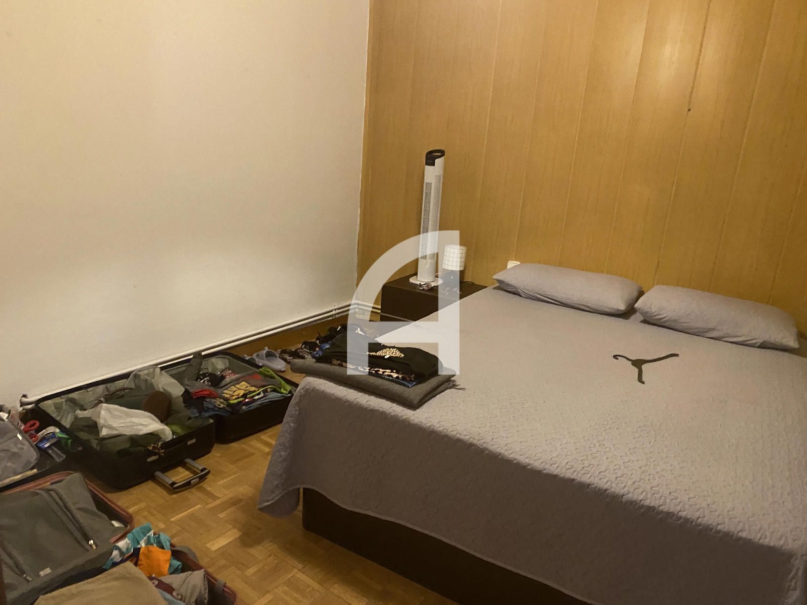 Dormitori de Pis en venda en  Barcelona Capital amb Calefacció i Parquet