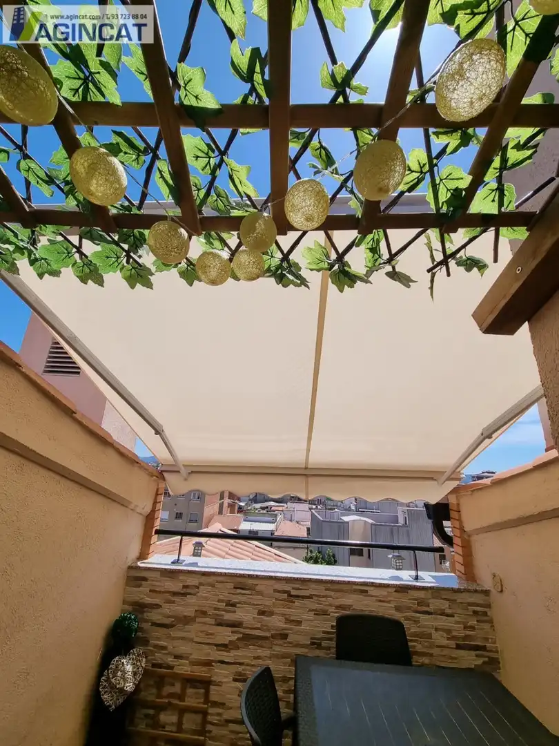 Terraza de Ático en venta en Sabadell con Terraza, Amueblado y Alarma