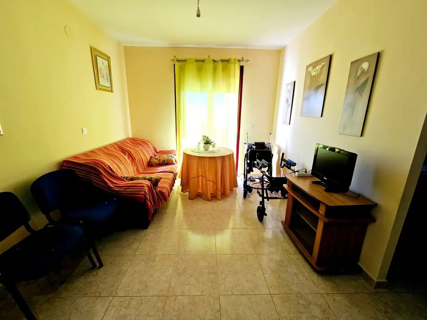 Sala de estar de Piso en venta en Rubite con Terraza y Amueblado