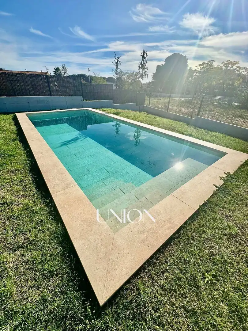 House with pool for sale in S'Agaró, imagen 2