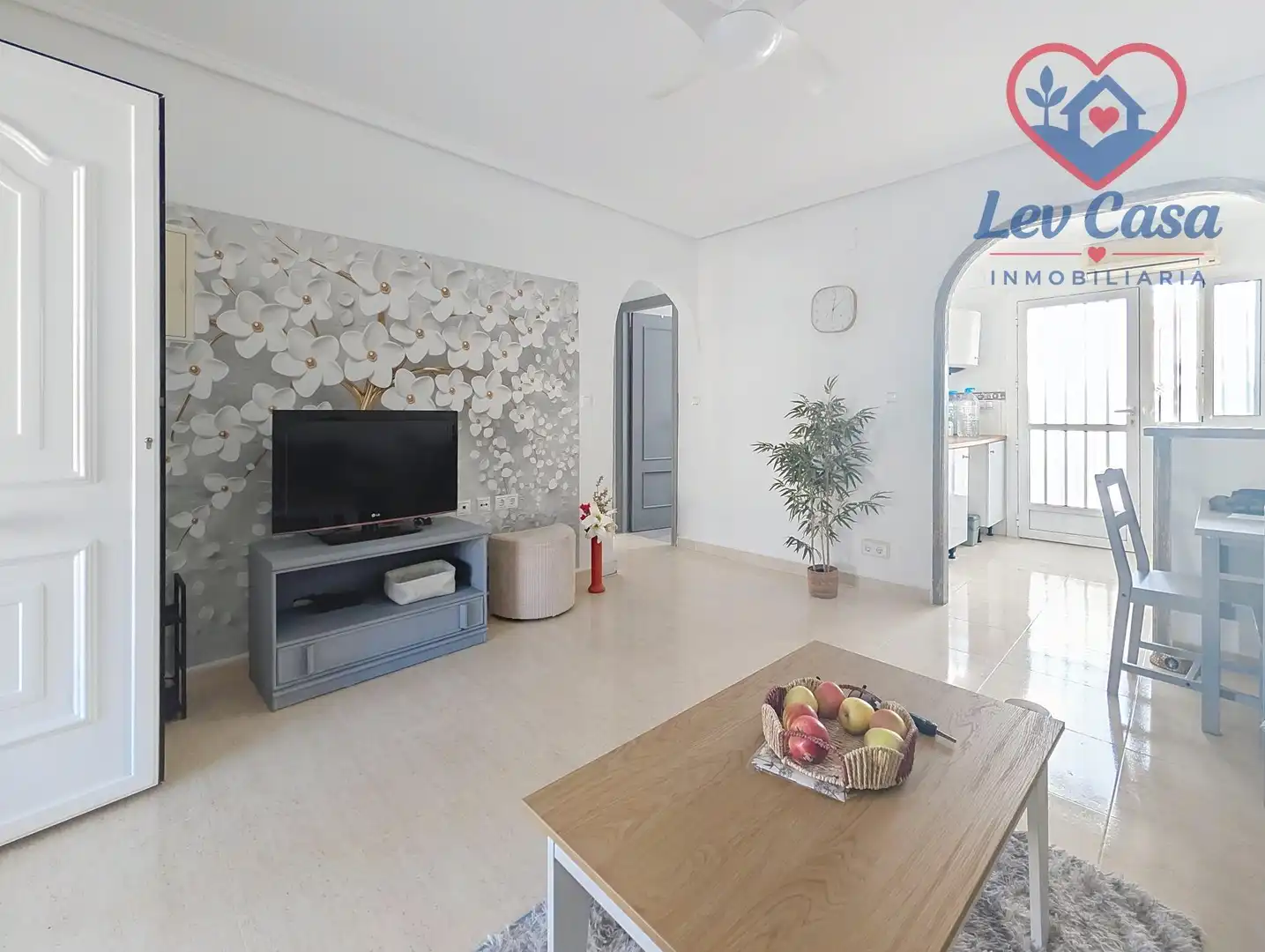 Sala d'estar de Casa o xalet en venda en Mazarrón amb Jardí privat i Piscina comunitària
