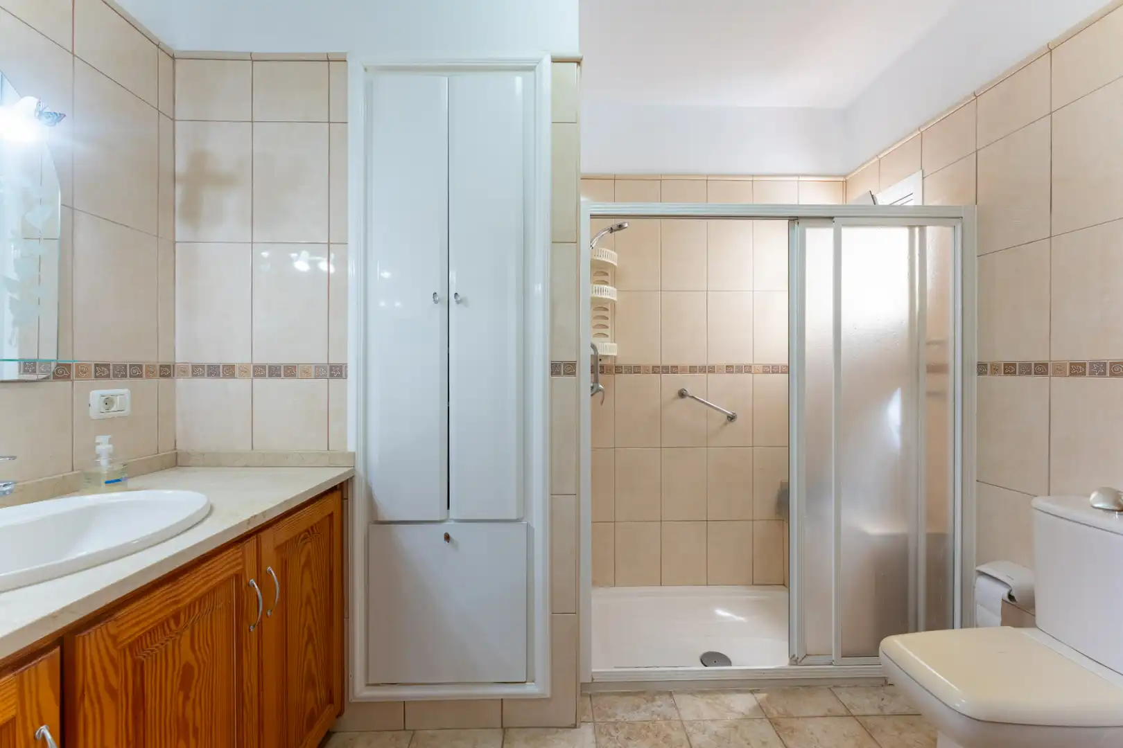 Bathroom of Attic for sale in Santa Cruz de Tenerife  with Terrace, Furnished and Washing machine