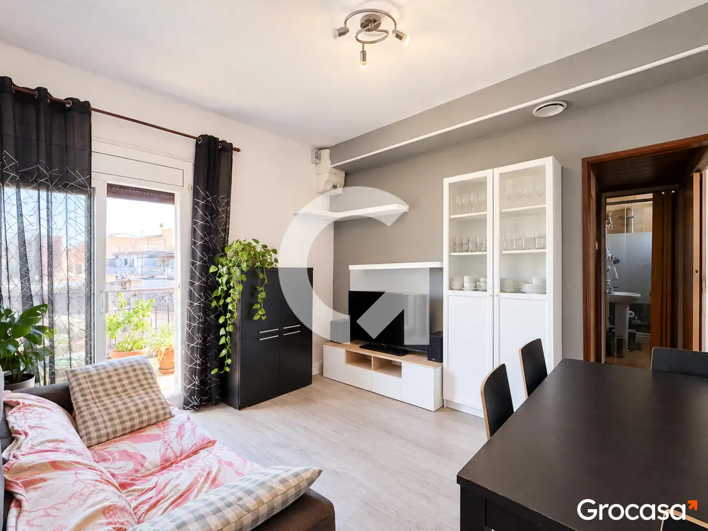 Sala d'estar de Àtic en venda en Collblanc - La Torrassa