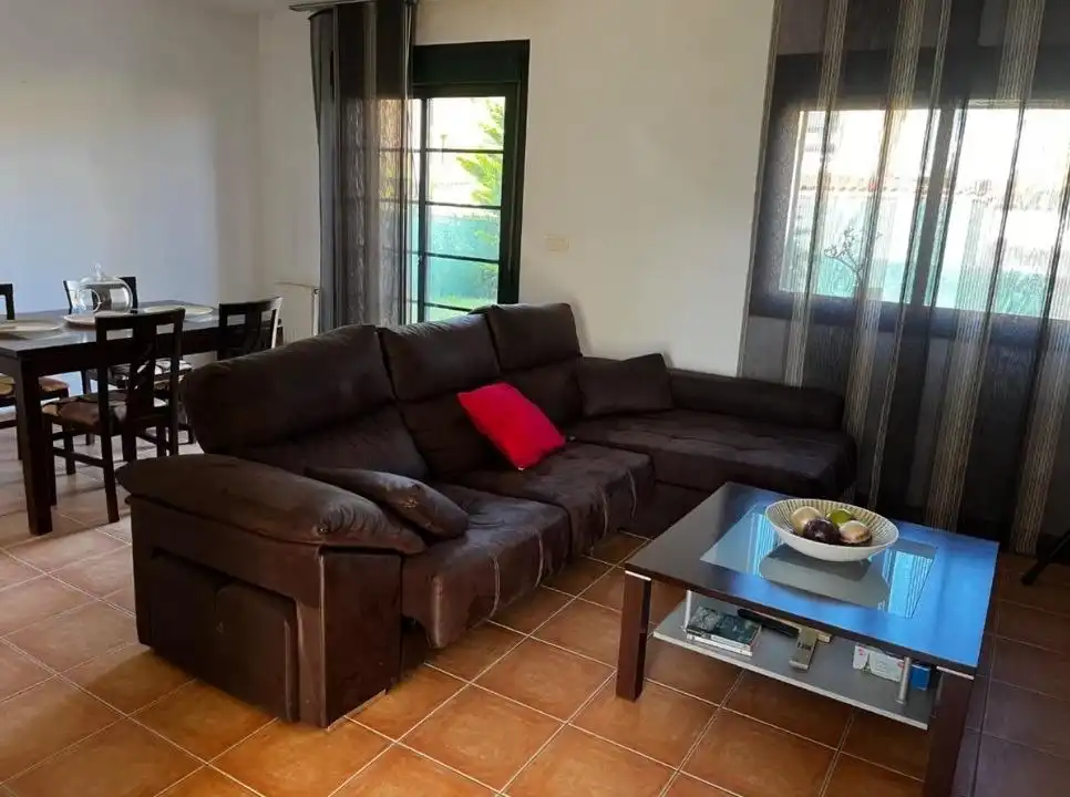 Sala d'estar de Casa adosada en venda en O Pereiro de Aguiar  amb Calefacció, Jardí privat i Traster