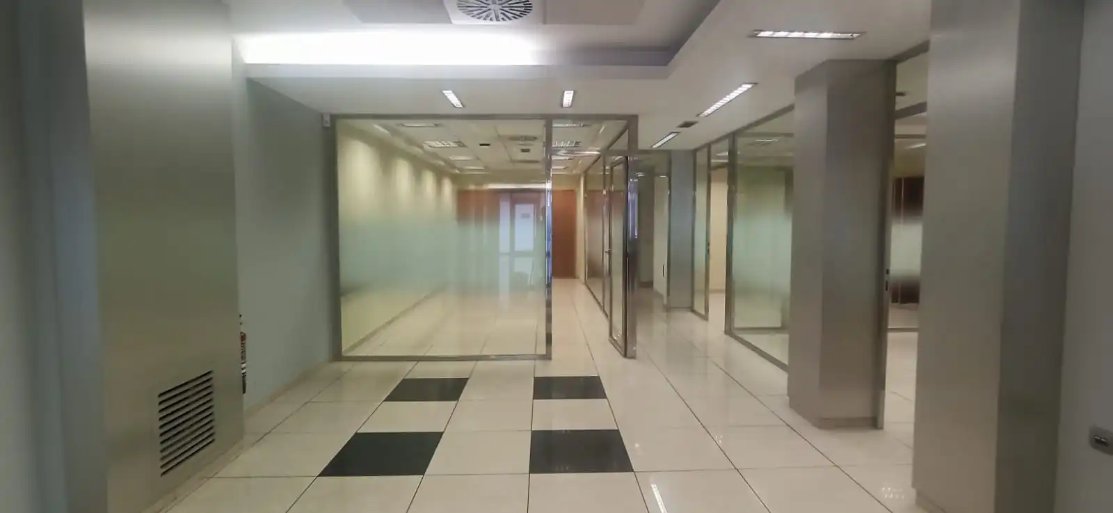 Business premises for sale in Av Catalunya, imagen 6