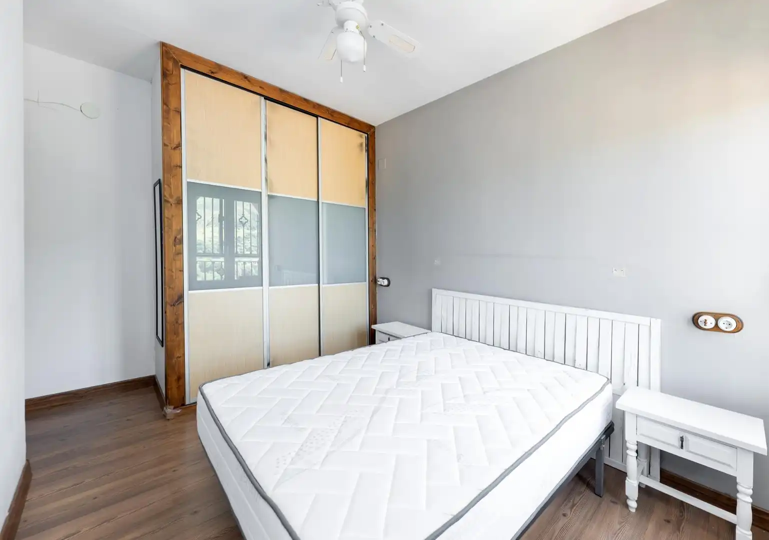 Bedroom of Flat for sale in Cenes de la Vega  with Storage room and Balcony