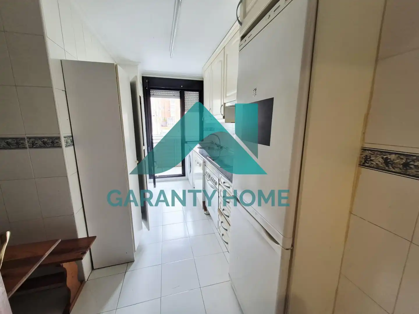 Cocina de Piso en venta en Cáceres con Terraza, Trastero y Amueblado