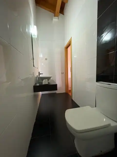 Baño de Dúplex en venta en Rubí con Calefacción, Parquet y Terraza