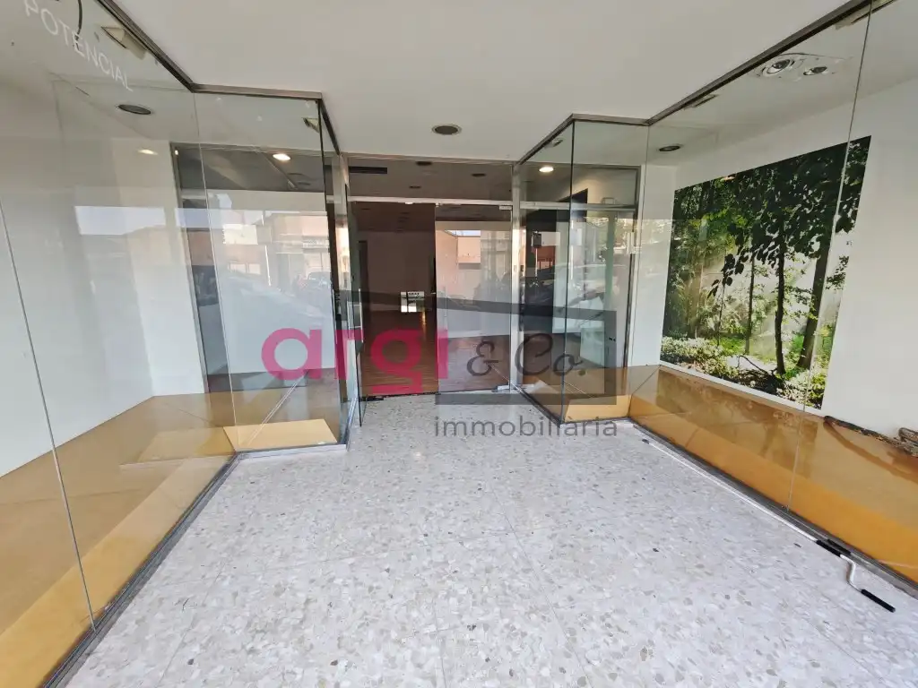 Local comercial en alquiler en La Roureda, imagen 9