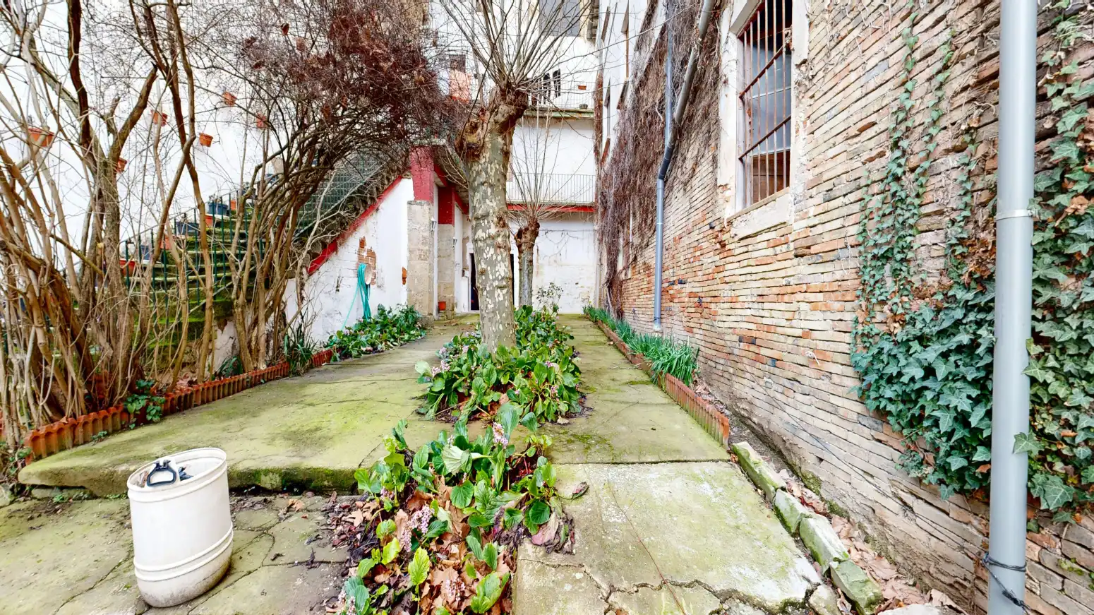 Exterior view of Houses for sale in Tafalla  with Heating, Private garden and Parquet flooring