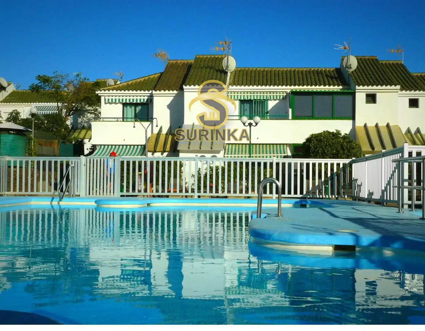 Dúplex de alquiler en San Bartolomé de Tirajana con Aire acondicionado, Terraza y Piscina