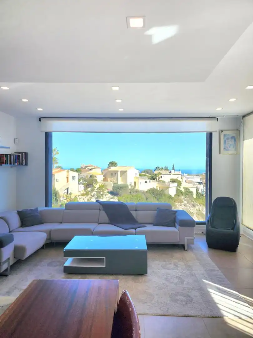 Chalet con piscina en venta en Cumbre del Sol, imagen 6