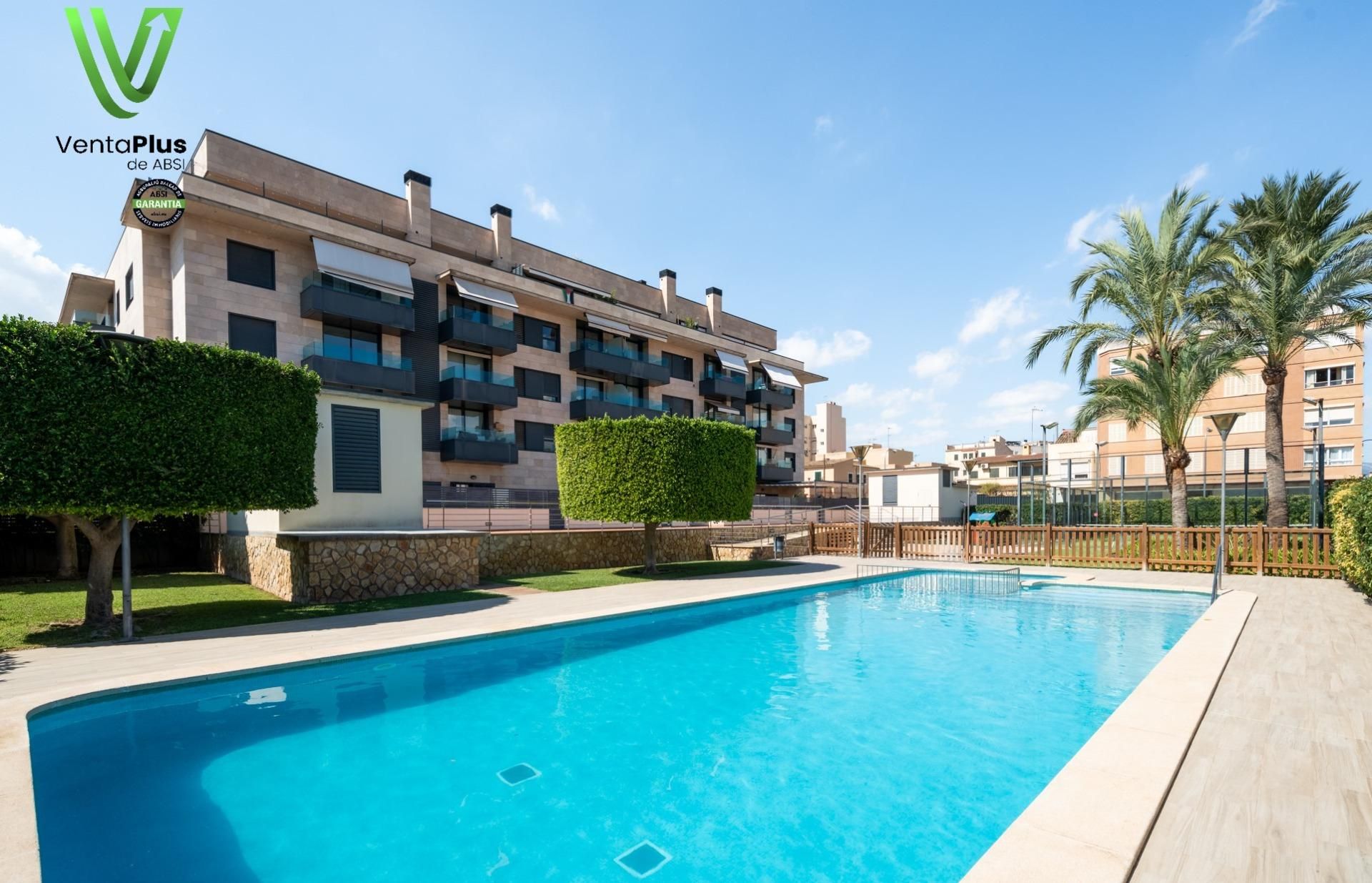 Piscina de Pis en venda en  Palma de Mallorca amb Aire condicionat, Calefacció i Terrassa