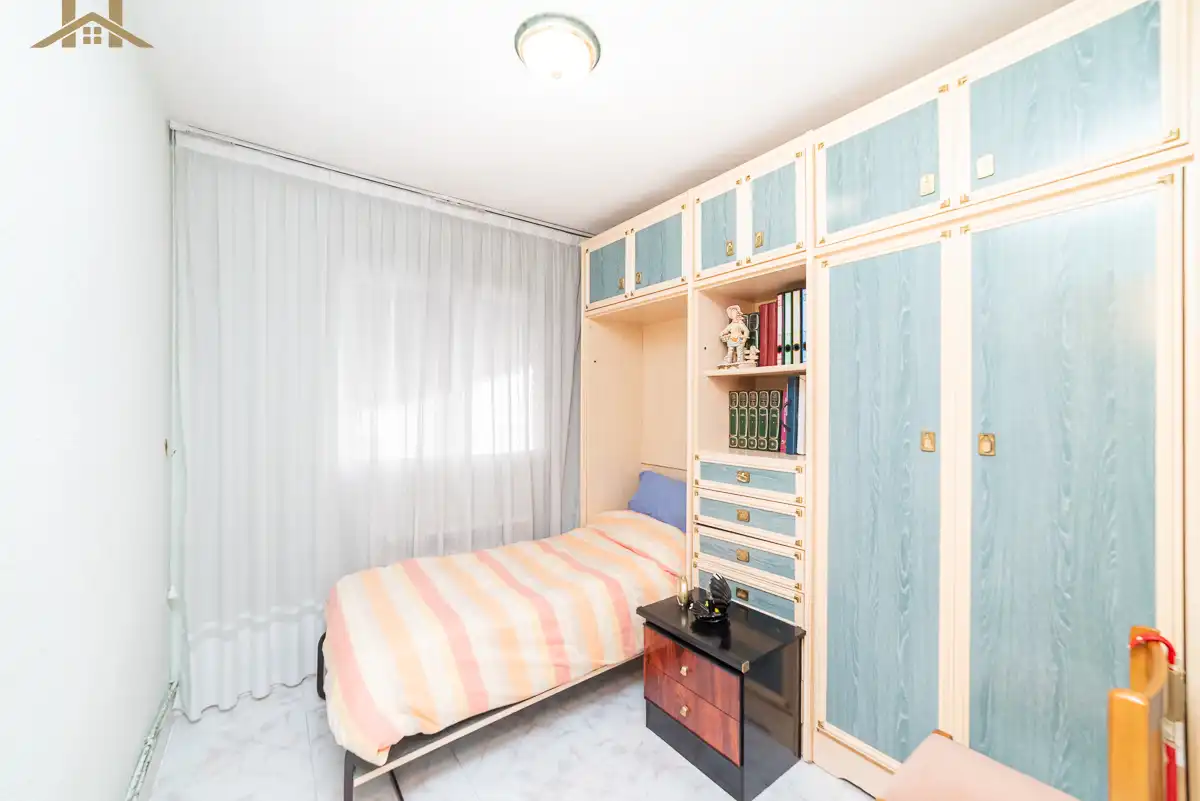 Bedroom of Flat for sale in Leganés  with Terrace and Storage room