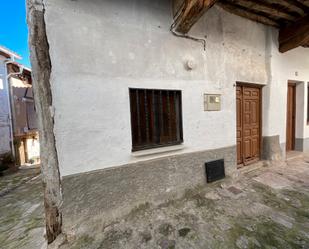 Exterior view of House or chalet for sale in Valverde de la Vera