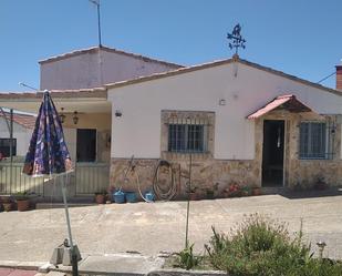 Vista exterior de Finca rústica en venda en Zamora Capital  amb Terrassa i Piscina