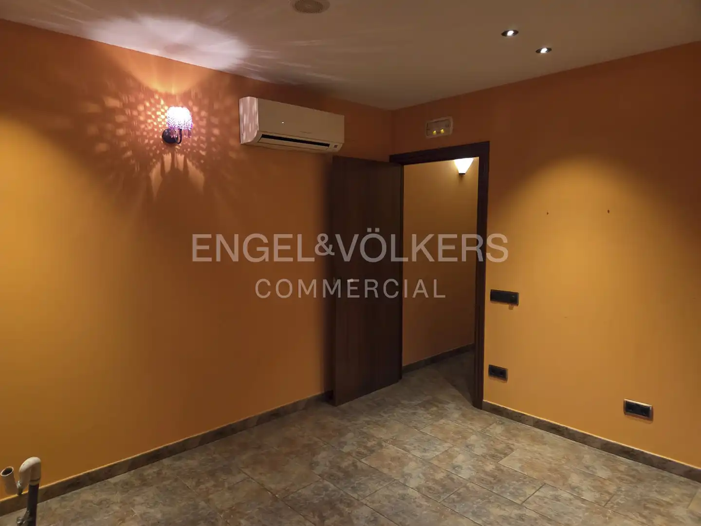 Residencial en venda a Centre Vila, imagen 18