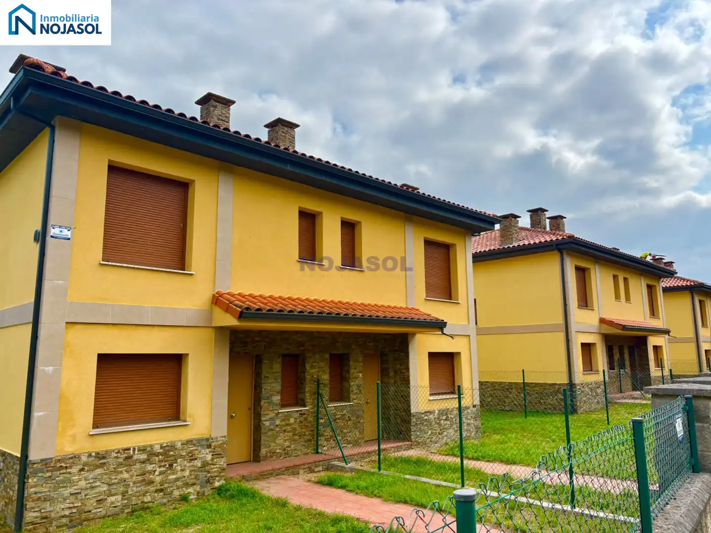 Casa adosada en venda a CA-261, Ruesga