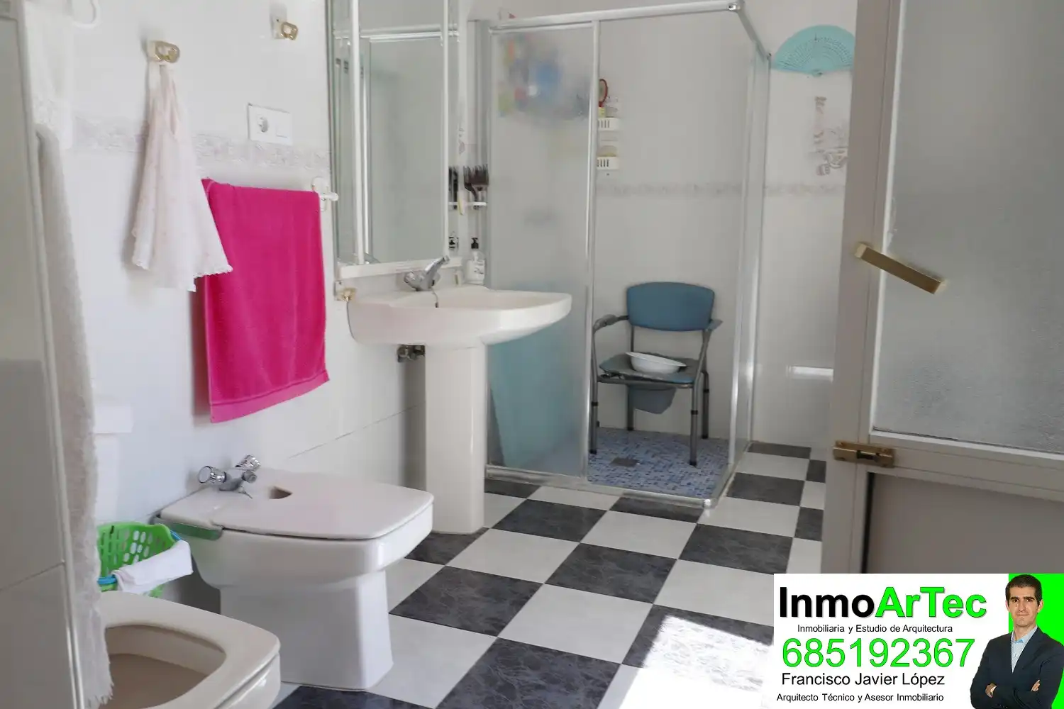 Bathroom of Houses for sale in Íllora