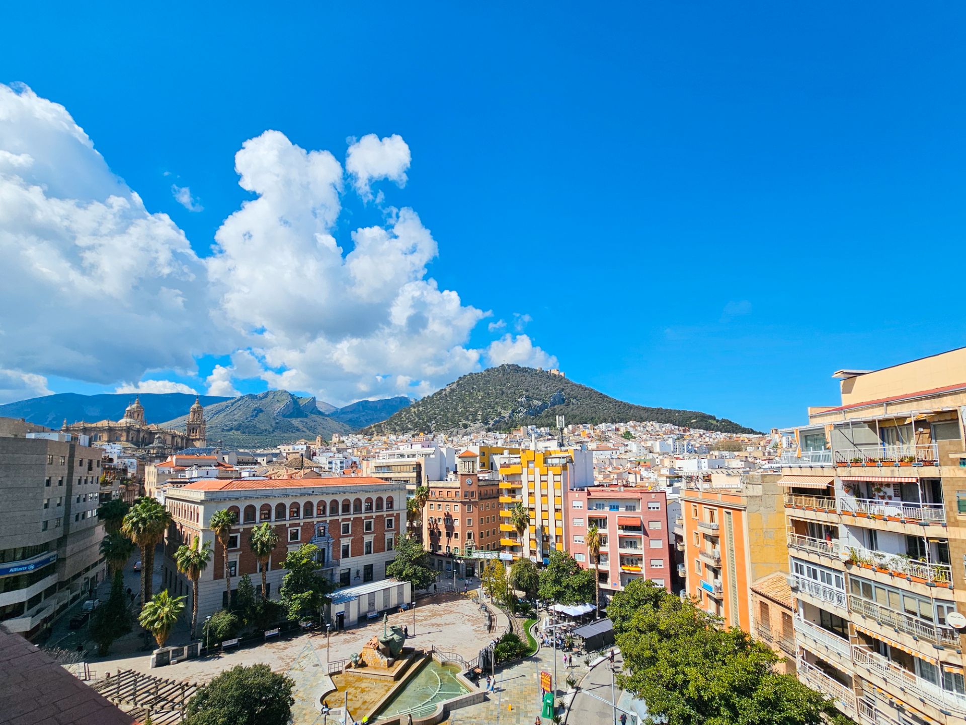 Exterior view of Flat to rent in  Jaén Capital  with Air Conditioner, Heating and Furnished