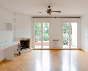 Single-family semi-detached for sale in Avenida Jesus de Monasterio, 2, Club de Campo
