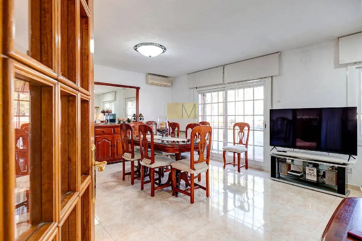 Dining room of Houses for sale in Sant Pere de Ribes  with Air Conditioner, Heating and Private garden