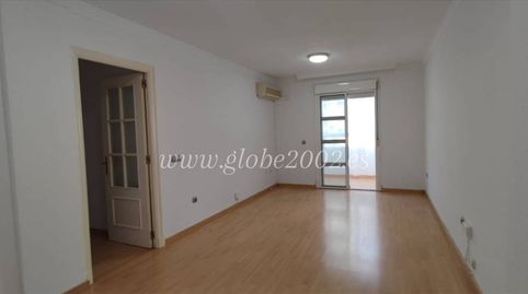 Foto 3 de Piso de alquiler en Barriada de Andalucía - Ardila, San Fernando