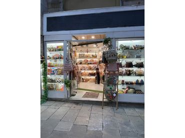 Business premises for transfer in Calle Call
