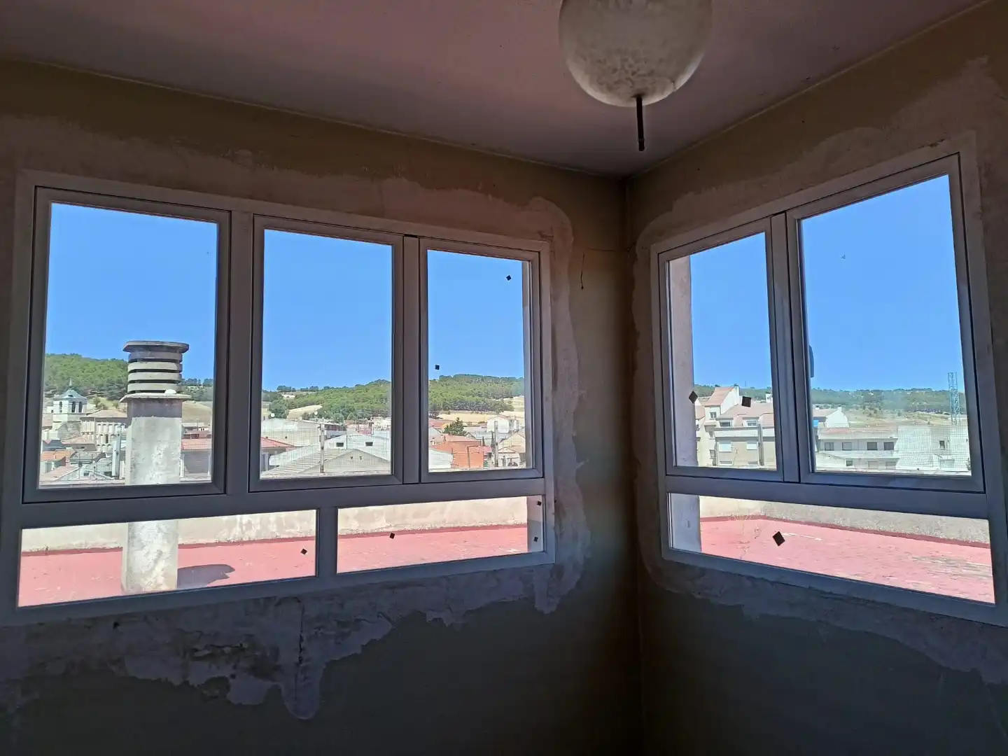 Dormitori de Pis en venda en Íscar amb Calefacció, Parquet i Terrassa