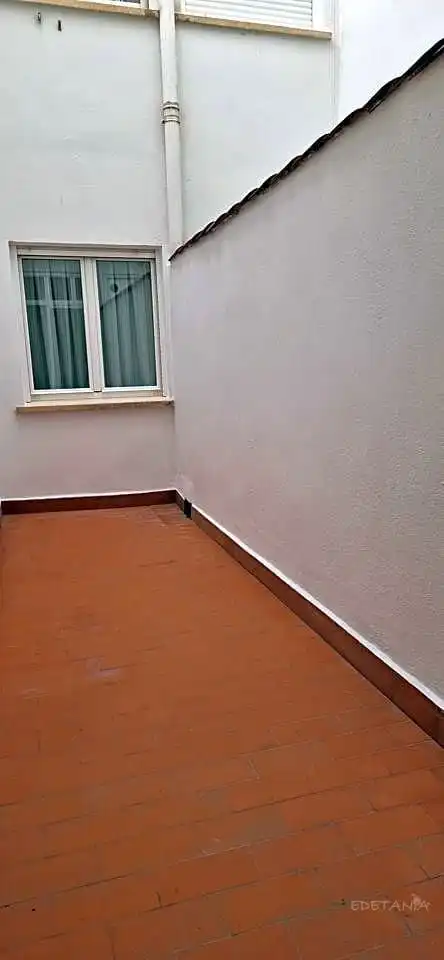 Room in Moncada, Valencia