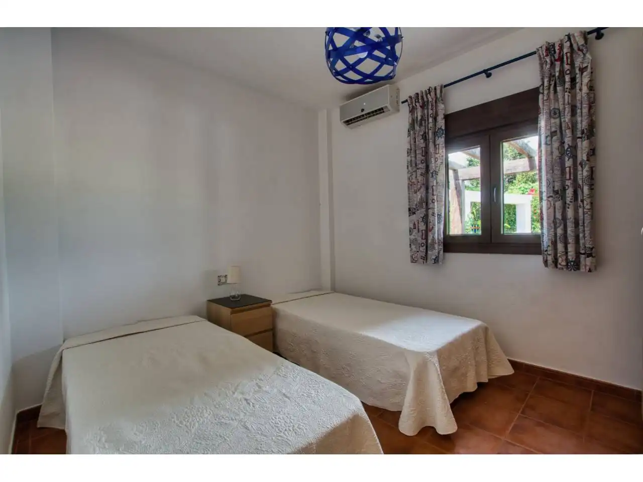 Dormitori de Casa o xalet en venda en Periana amb Terrassa i Piscina