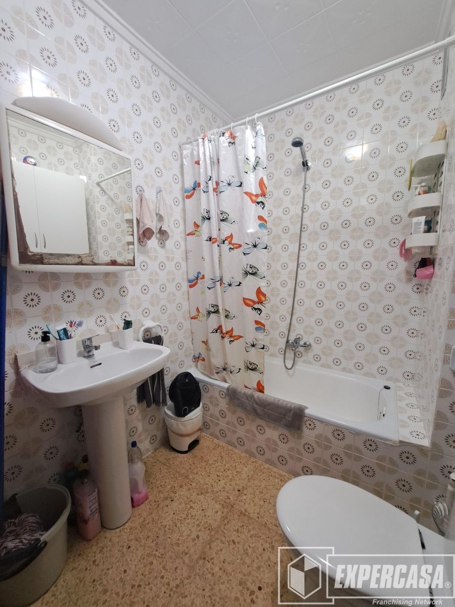 Bathroom of Flat for sale in Massanassa